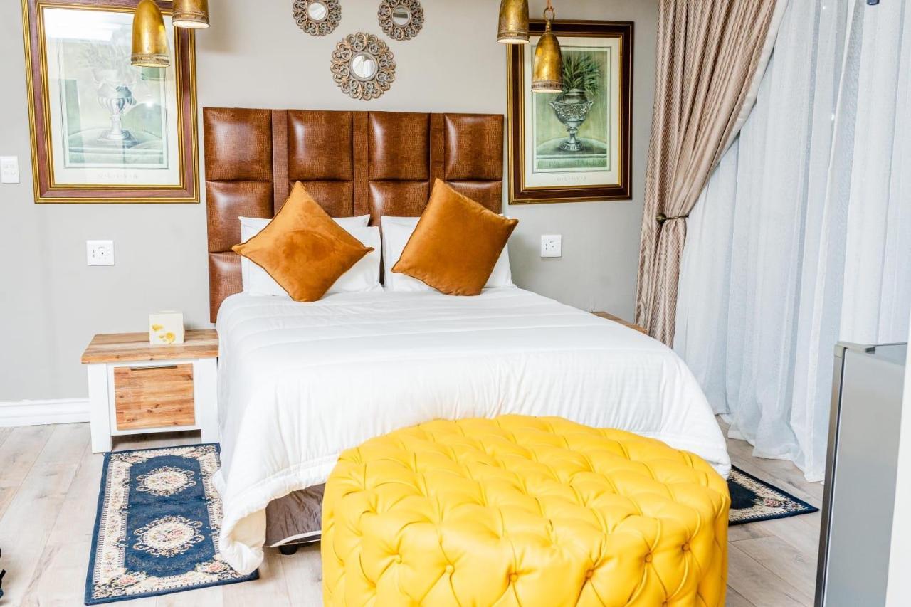Re-Union Vacations Hotel Hartbeespoort Bagian luar foto