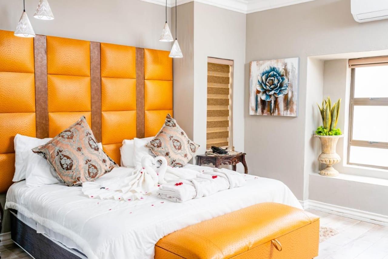 Re-Union Vacations Hotel Hartbeespoort Bagian luar foto
