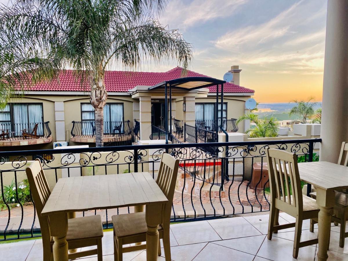 Re-Union Vacations Hotel Hartbeespoort Bagian luar foto